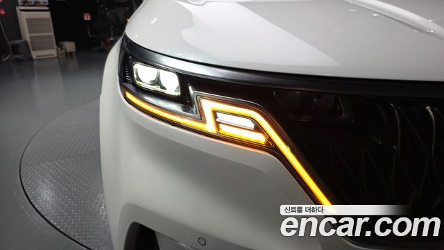 Kia Carnival (IV) Gasoline 7-Seater Hi-Limousine Signature 2021 — фото 28