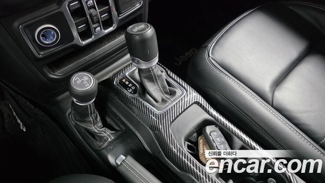 Jeep Wrangler (JL) 2.0 Overland 4Door 4xe 2022 — фото 9