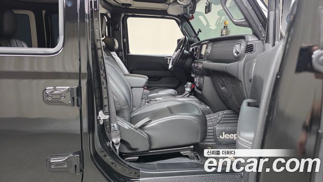 Jeep Wrangler (JL) 2.0 Overland 4Door 4xe 2022 — фото 26