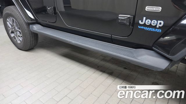 Jeep Wrangler (JL) 2.0 Overland 4Door 4xe 2022 — фото 27