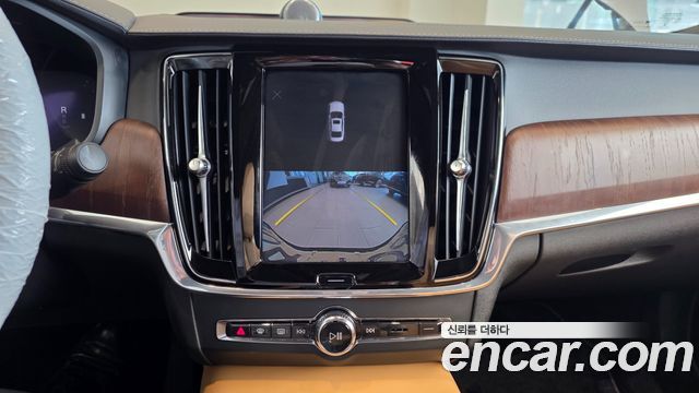 Volvo S90 B5 Ultimate Bright 2023 — фото 17