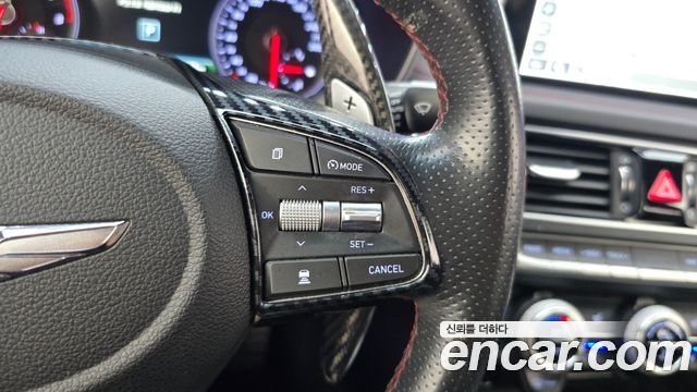 Genesis G70 3.3T Sport AWD Supreme 2018 — фото 16
