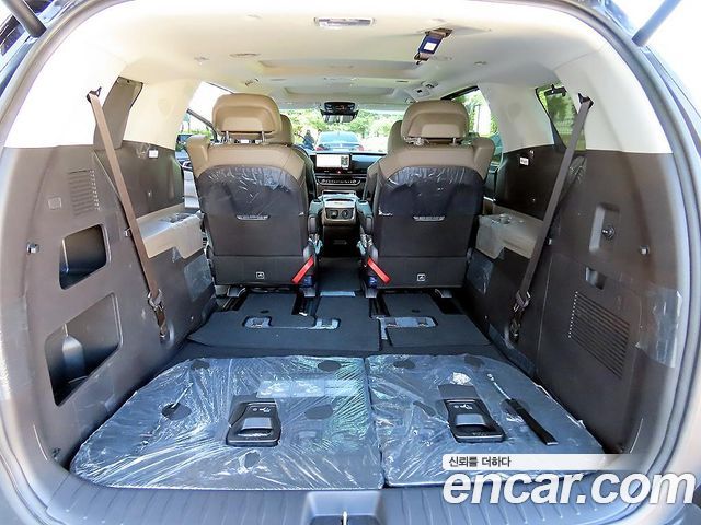 Kia Carnival (IV) HEV 7seater Signature 2025 — фото 19