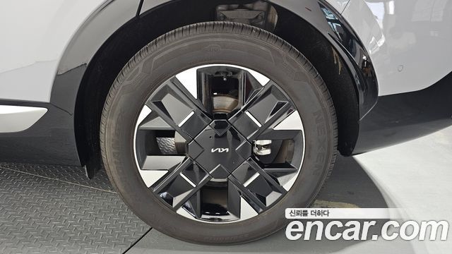 Kia Sportage (V) LPG 2.0 2WD Signature 2026 — фото 21