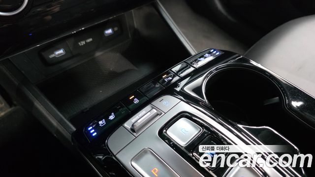 Hyundai Tucson (NX4) Diesel 2.0 2WD Premium 2022 — фото 17