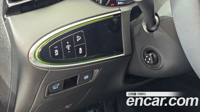 Genesis GV70 2.5T Gasoline 2WD 2021 — фото 16