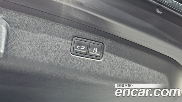 Genesis GV70 2.5T Gasoline 2WD 2021 — фото 30