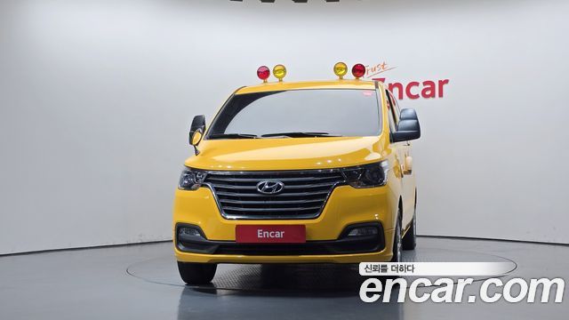 Hyundai Grand Starex School Bus LPi 2020 — фото 3