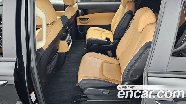 Kia Carnival (IV) Diesel 9-Seater Prestige 2023 — фото 11