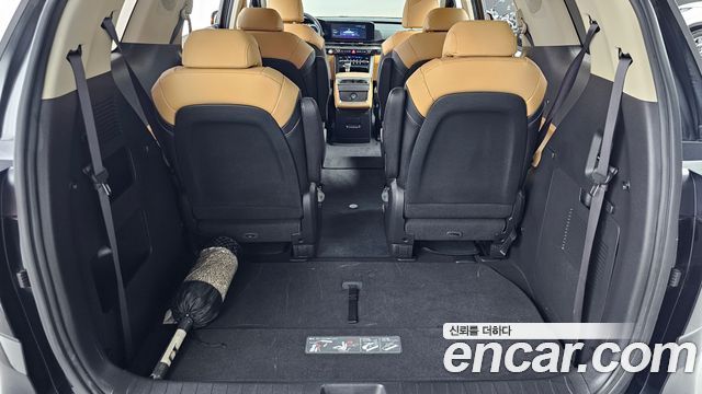Kia Carnival (IV) Diesel 9-Seater Prestige 2023 — фото 16