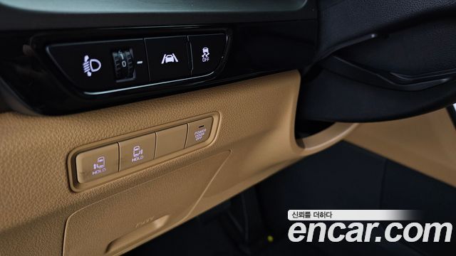 Kia Carnival (IV) Diesel 9-Seater Prestige 2023 — фото 19