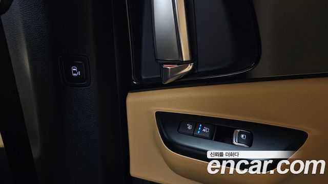 Kia Carnival (IV) Diesel 9-Seater Prestige 2023 — фото 28