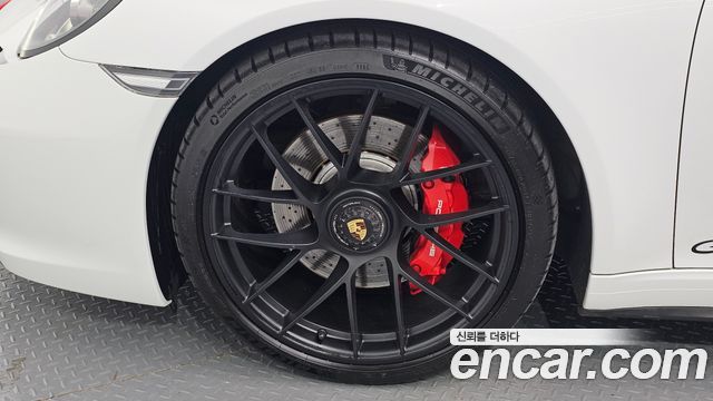 Porsche 911 Carrera GTS Cabriolet 991 2017 — фото 5