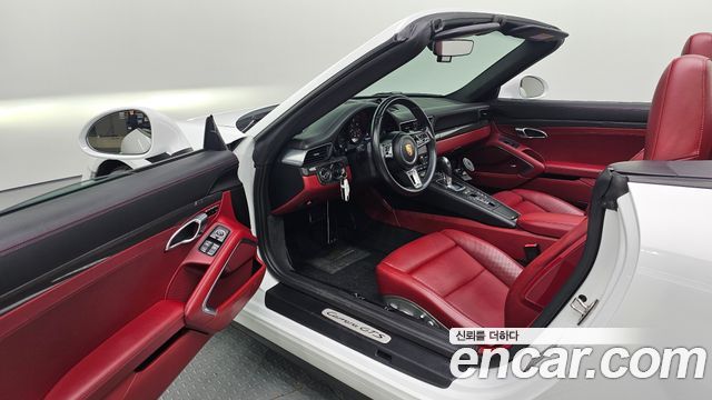 Porsche 911 Carrera GTS Cabriolet 991 2017 — фото 10