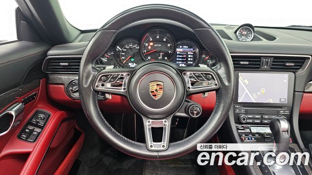 Porsche 911 Carrera GTS Cabriolet 991 2017 — фото 13