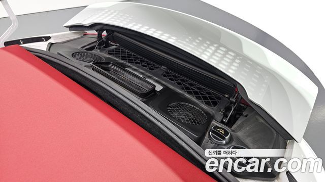 Porsche 911 Carrera GTS Cabriolet 991 2017 — фото 17