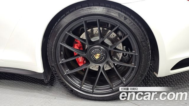 Porsche 911 Carrera GTS Cabriolet 991 2017 — фото 21