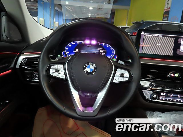BMW 6 Series GT (G32) 630i xDrive Luxury 2022 — фото 19