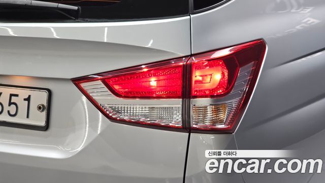 KG Mobility (SsangYong) Korando Turismo 4WD RT 11-seater 2014 — фото 23