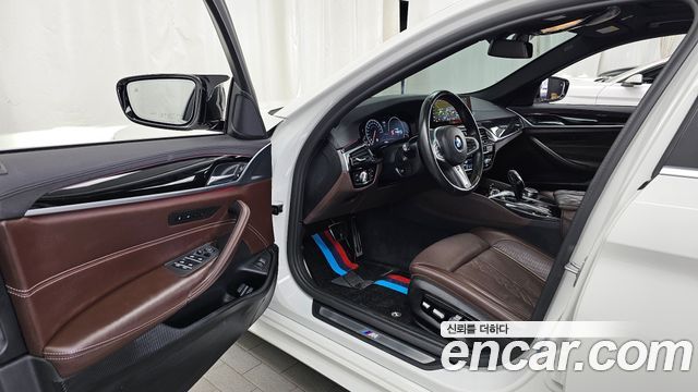 BMW 5 Series (G30) 530i M Sport Package Plus 2019 — фото 10