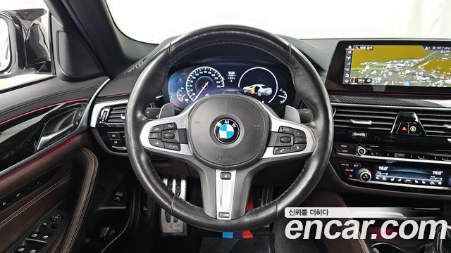 BMW 5 Series (G30) 530i M Sport Package Plus 2019 — фото 17