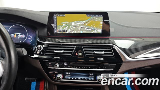 BMW 5 Series (G30) 530i M Sport Package Plus 2019 — фото 18
