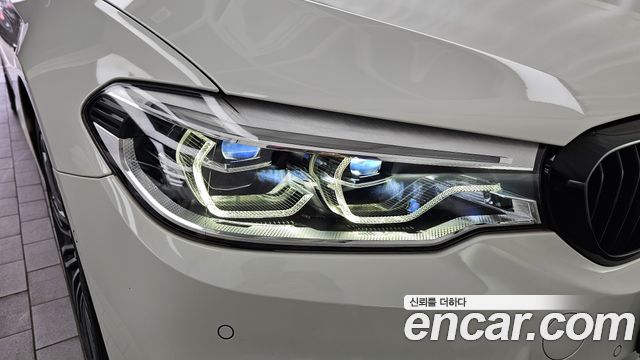 BMW 5 Series (G30) 530i M Sport Package Plus 2019 — фото 28