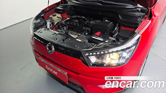 KG Mobility (SsangYong) Tivoli LX 2WD DLX 2015 — фото 6