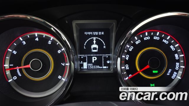 KG Mobility (SsangYong) Tivoli LX 2WD DLX 2015 — фото 8