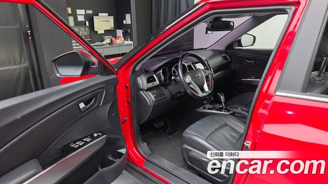KG Mobility (SsangYong) Tivoli LX 2WD DLX 2015 — фото 10
