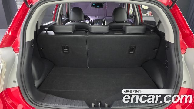 KG Mobility (SsangYong) Tivoli LX 2WD DLX 2015 — фото 11