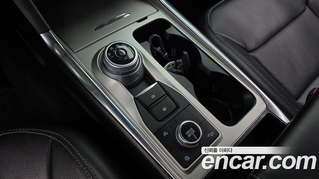 Ford Explorer (VI) 2.3 LimIted 4WD 2021 — фото 9