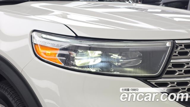 Ford Explorer (VI) 2.3 LimIted 4WD 2021 — фото 22