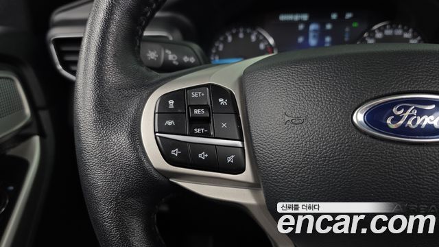 Ford Explorer (VI) 2.3 LimIted 4WD 2021 — фото 26