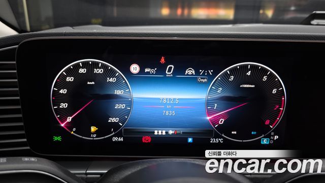 Mercedes-Benz GLE-Class (W167) GLE450 4MATIC 2025 — фото 8