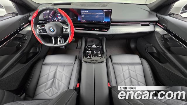 BMW 5 Series (G60) 520i Special Edition 2024 — фото 7