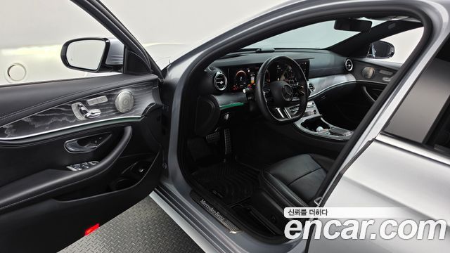 Mercedes-Benz E-Class (W213) E350 4MATIC AMG Line 2022 — фото 10
