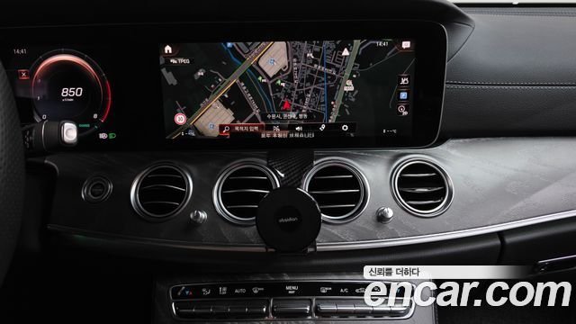 Mercedes-Benz E-Class (W213) E350 4MATIC AMG Line 2022 — фото 13