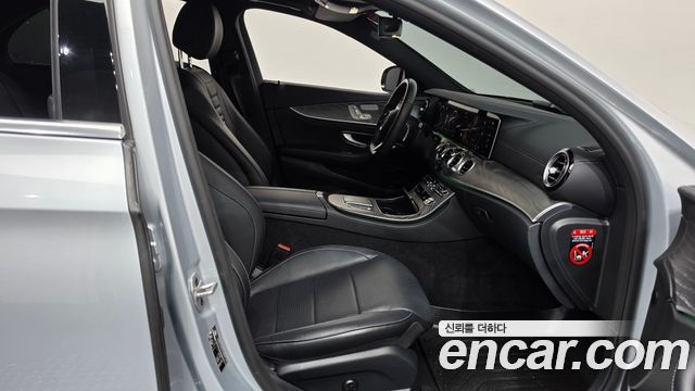 Mercedes-Benz E-Class (W213) E350 4MATIC AMG Line 2022 — фото 26