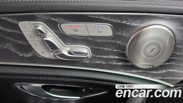 Mercedes-Benz E-Class (W213) E350 4MATIC AMG Line 2022 — фото 30