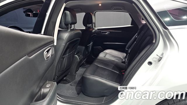 Renault Korea SM6 2.0 GDe SE 2017 — фото 12