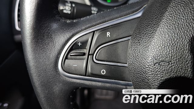 Renault Korea SM6 2.0 GDe SE 2017 — фото 15