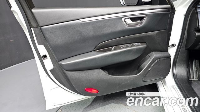 Renault Korea SM6 2.0 GDe SE 2017 — фото 24