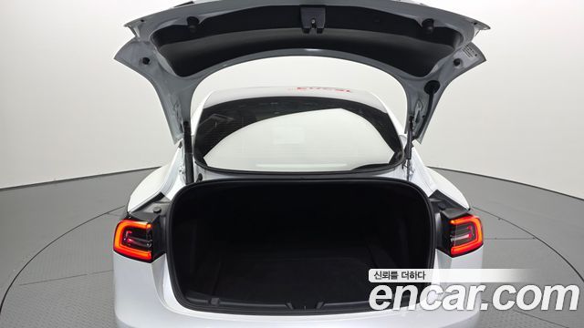 Tesla Model 3 Long Range AWD 2022 — фото 24