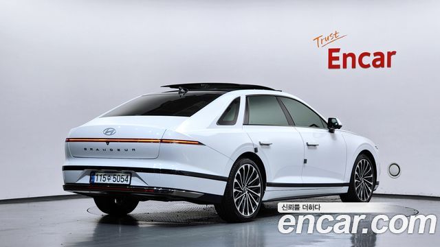 Hyundai Grandeur Hybrid (GN7) Calligraphy 2025 — фото 2
