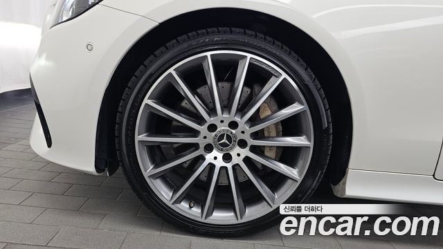 Mercedes-Benz E-Class (W213) E450 4MATIC Coupe 2021 — фото 5