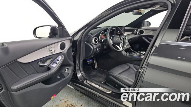 Mercedes-Benz C-Class (W205) C200 AMG Line 2021 — фото 10