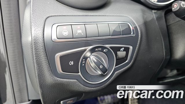Mercedes-Benz C-Class (W205) C200 AMG Line 2021 — фото 18