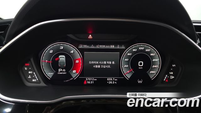Audi Q3 (F3) 35 TDI Premium Sportback 2022 — фото 8