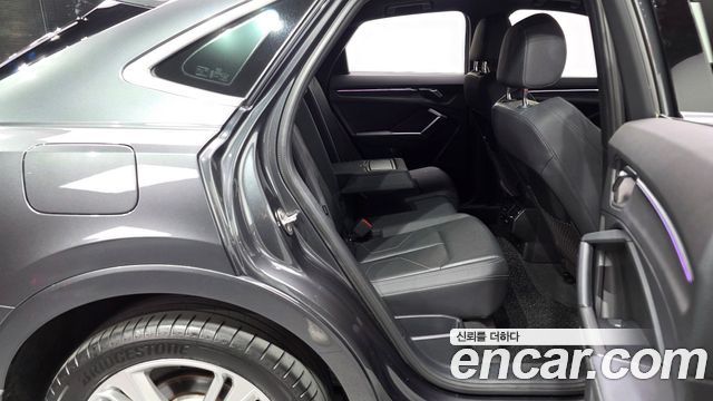 Audi Q3 (F3) 35 TDI Premium Sportback 2022 — фото 16